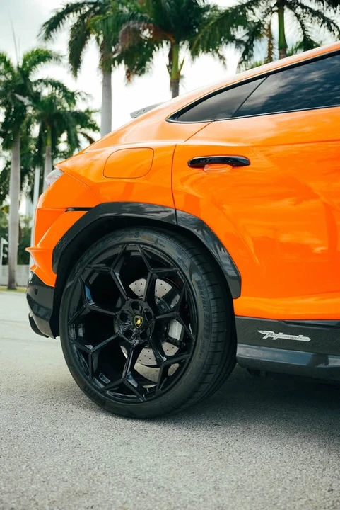 2024 Lamborghini Urus Performante - Image 6 of 12