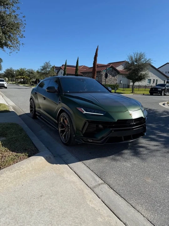 2024 Lamborghini Urus Performante - Image 7 of 16