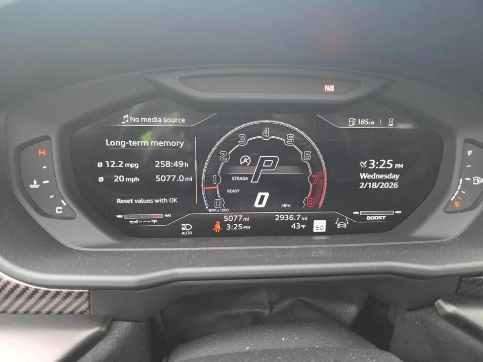 2024 Lamborghini Urus Performante - Image 6 of 9