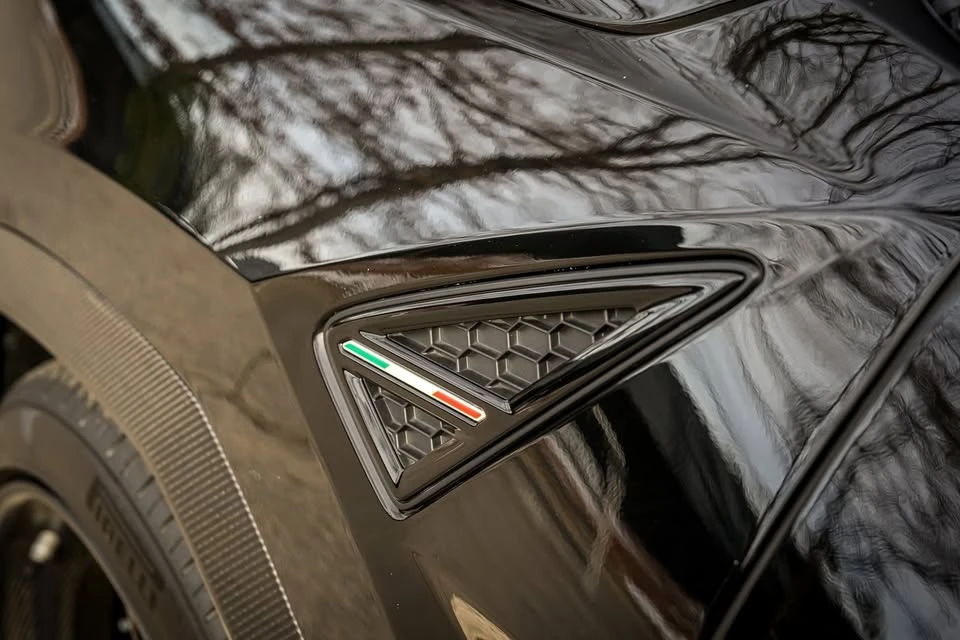 2024 Lamborghini Urus Performante - Image 13 of 20