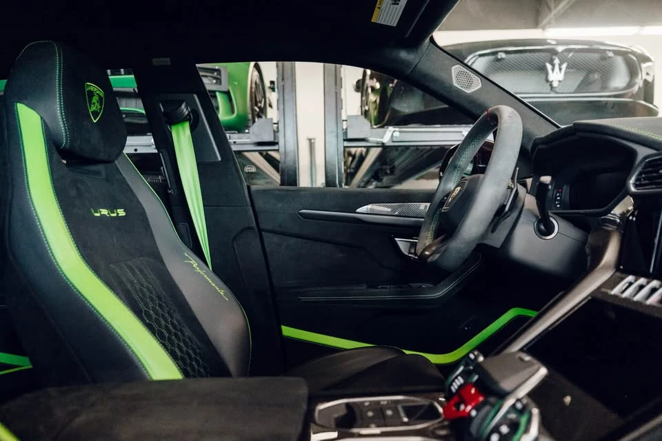 2024 Lamborghini Urus Performante - Image 12 of 20