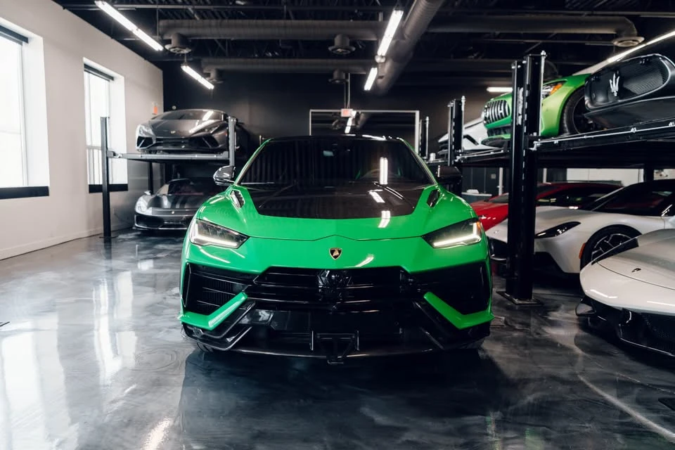 2024 Lamborghini Urus Performante - Image 2 of 20