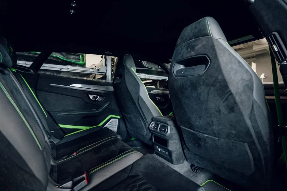 2024 Lamborghini Urus Performante - Image 18 of 20