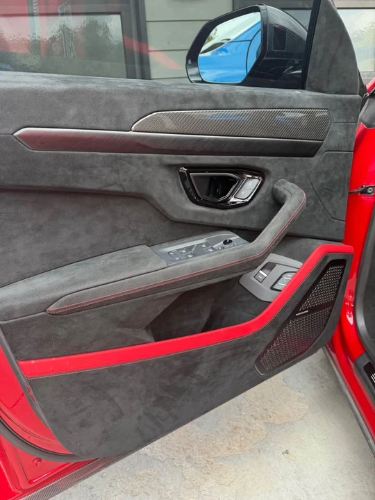 2024 Lamborghini Urus Performante - Image 8 of 11