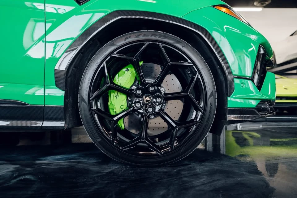 2024 Lamborghini Urus Performante - Image 4 of 20