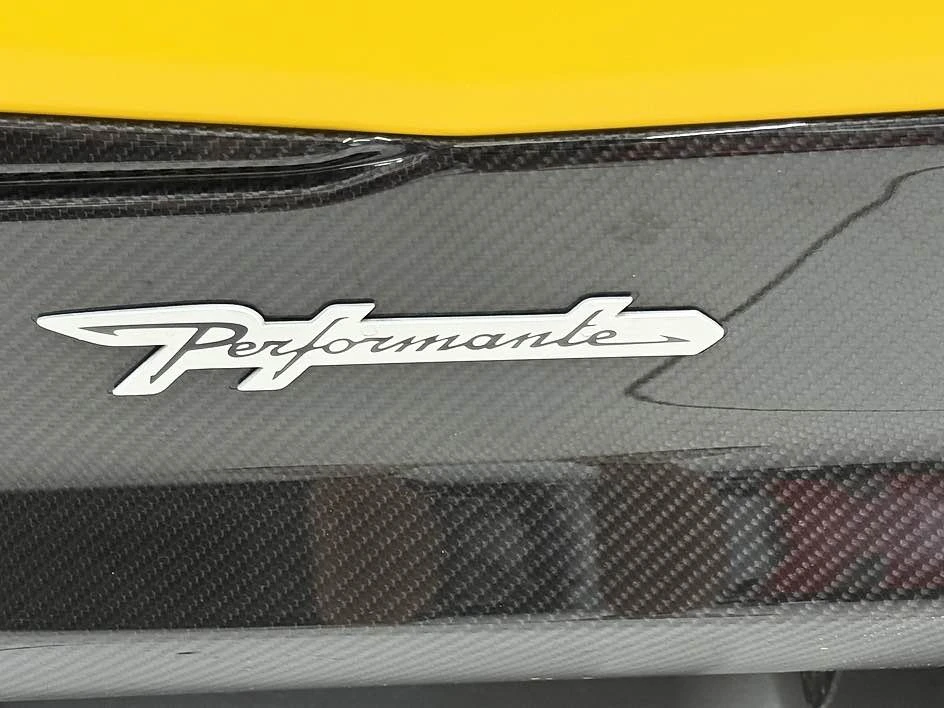2024 Lamborghini Urus Performante - Image 7 of 20