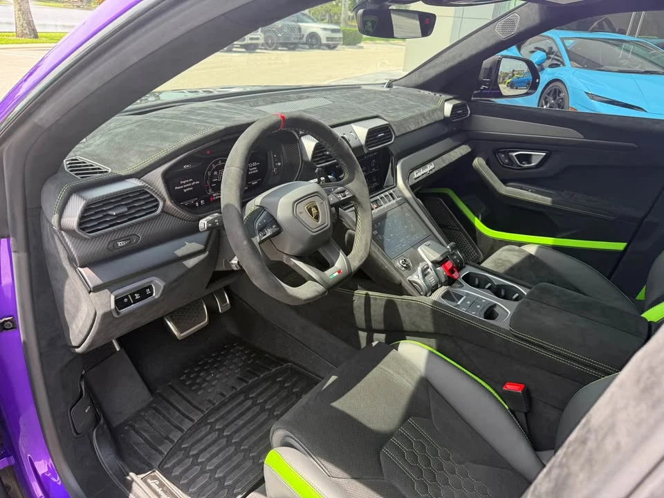 2024 Lamborghini Urus Performante - Image 12 of 16