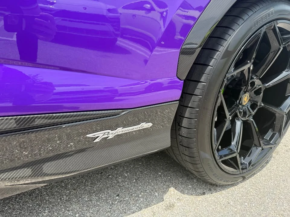 2024 Lamborghini Urus Performante - Image 11 of 16