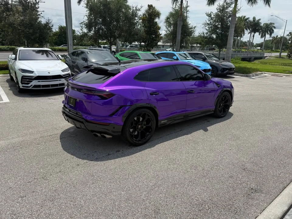 2024 Lamborghini Urus Performante - Image 5 of 16
