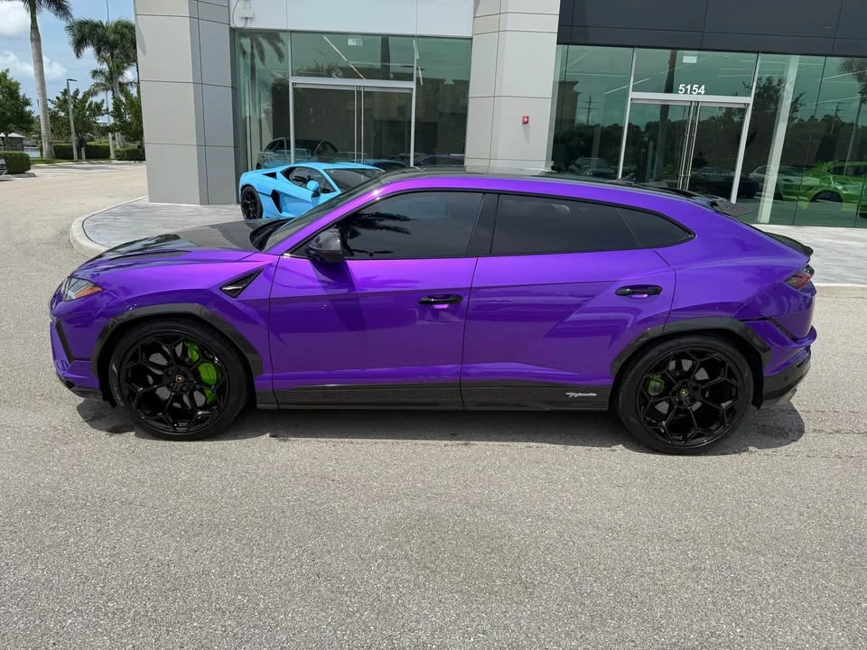 2024 Lamborghini Urus Performante - Image 8 of 16