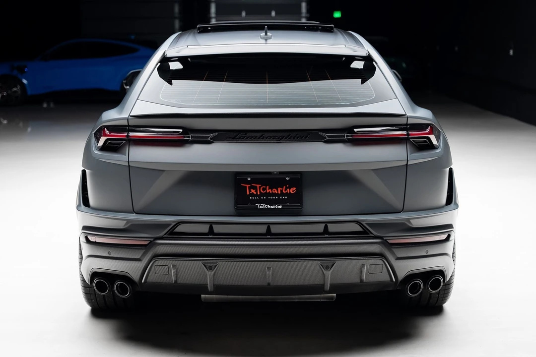 2024 Lamborghini Urus Performante - Image 30 of 31