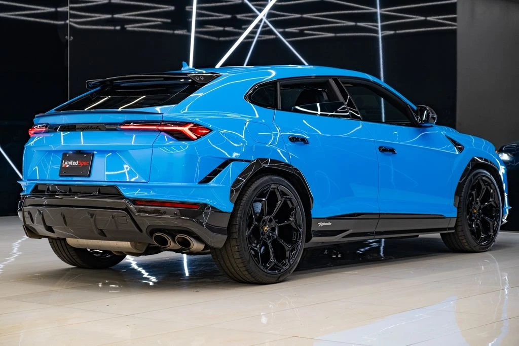 2024 Lamborghini Urus Performante - Image 13 of 31