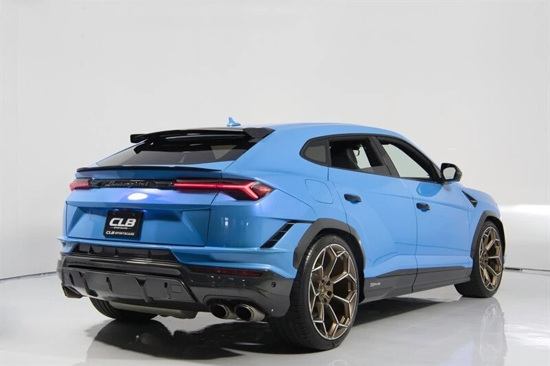 2024 Lamborghini Urus Performante - Image 10 of 31