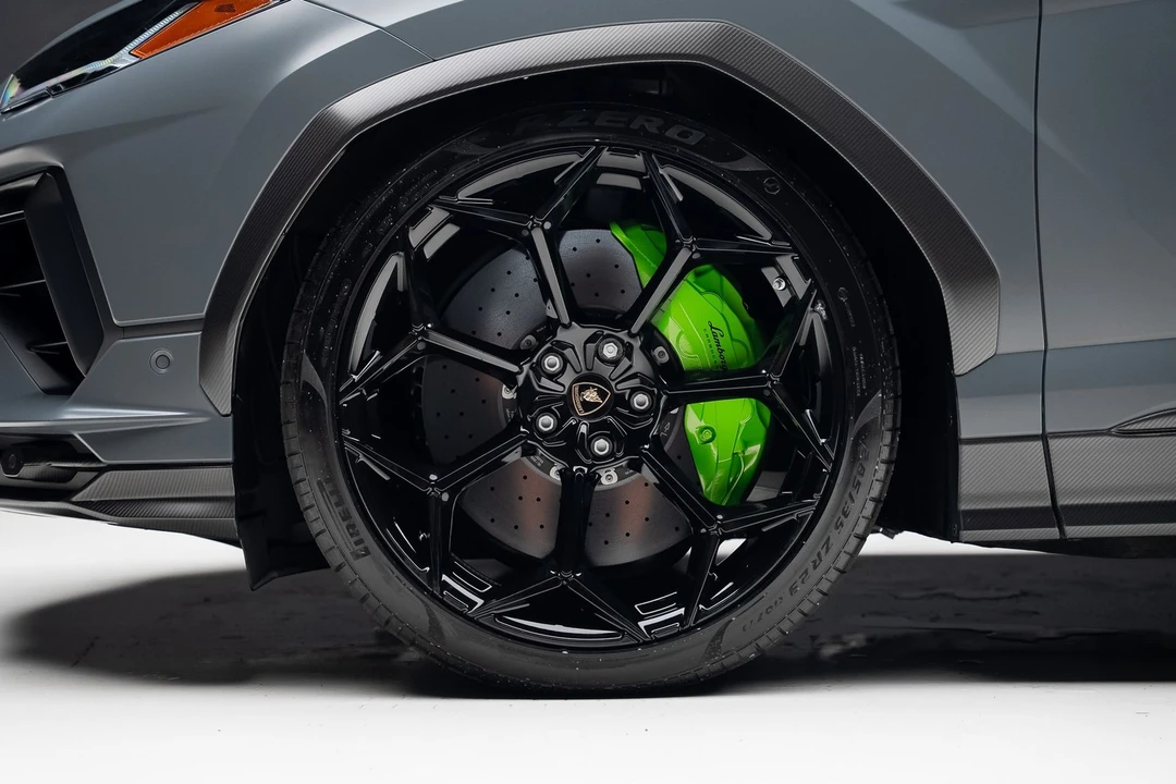 2024 Lamborghini Urus Performante - Image 21 of 31