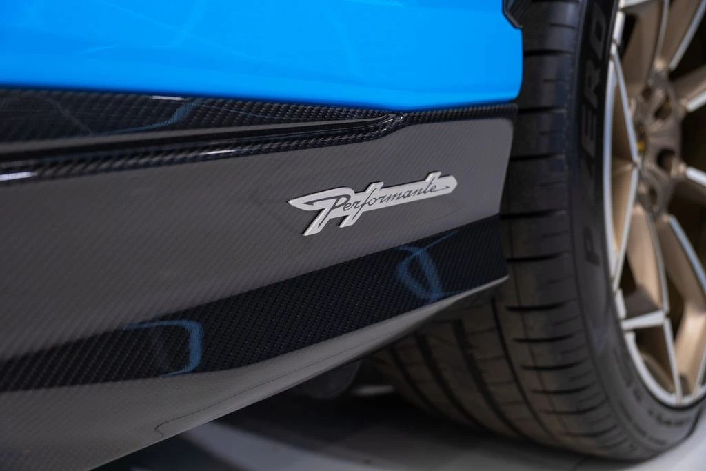 2024 Lamborghini Urus Performante - Image 25 of 31