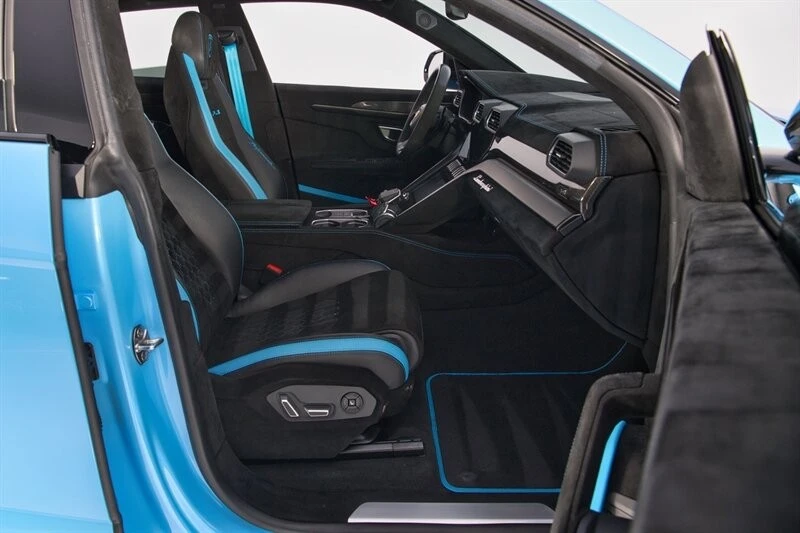 2024 Lamborghini Urus Performante - Image 25 of 31