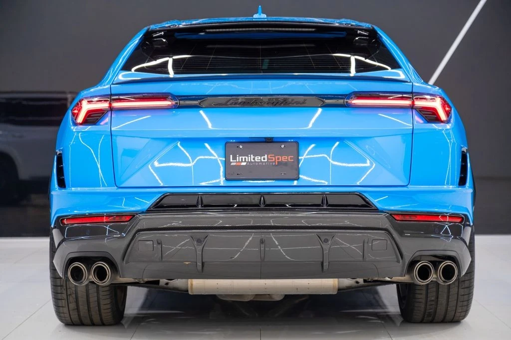 2024 Lamborghini Urus Performante - Image 15 of 31