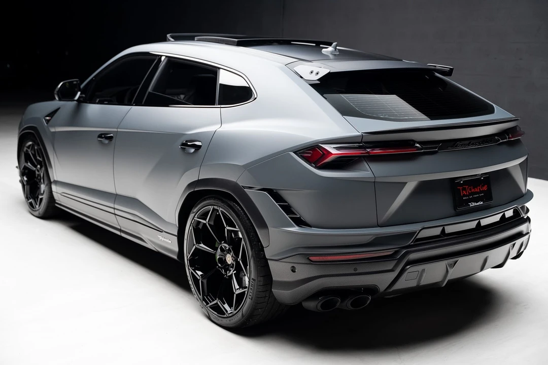 2024 Lamborghini Urus Performante - Image 28 of 31