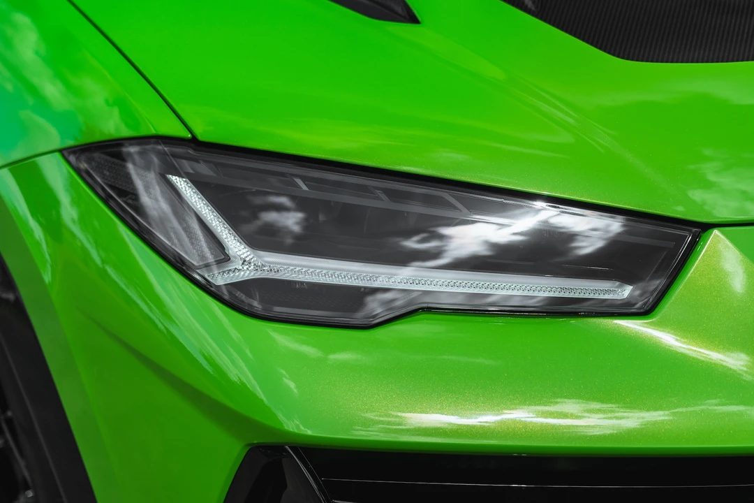 2024 Lamborghini Urus Performante - Image 16 of 31