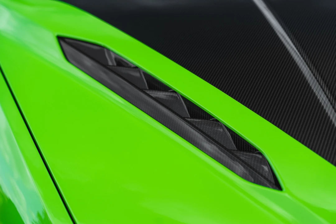 2024 Lamborghini Urus Performante - Image 17 of 31