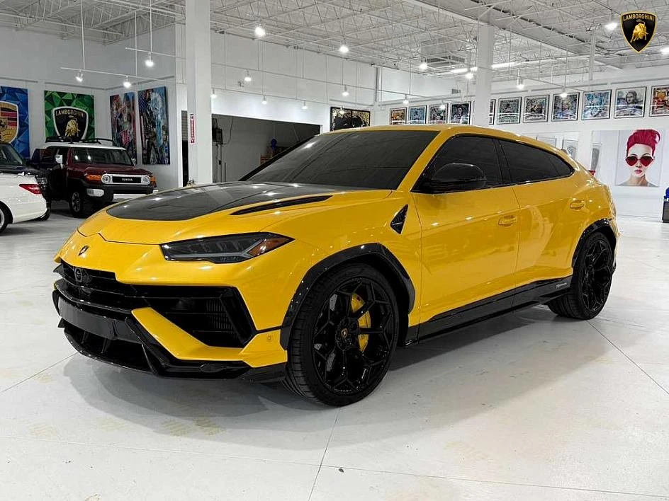 2024 Lamborghini Urus Performante - Image 16 of 31