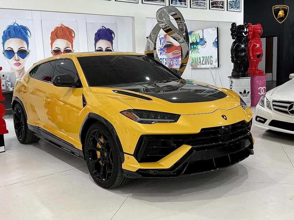 2024 Lamborghini Urus Performante - Image 24 of 31