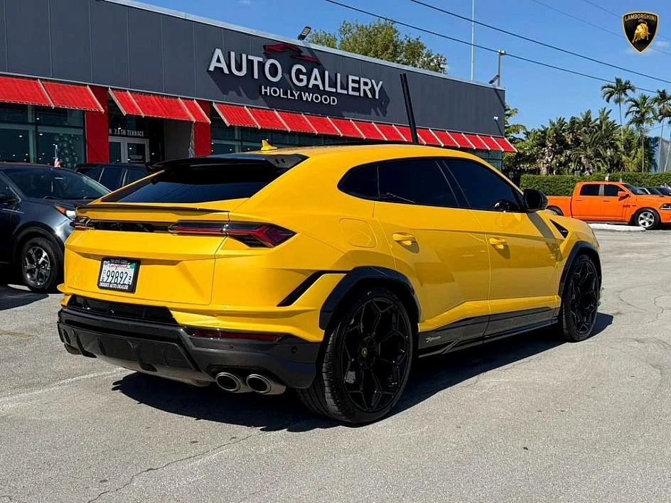 2024 Lamborghini Urus Performante - Image 5 of 31