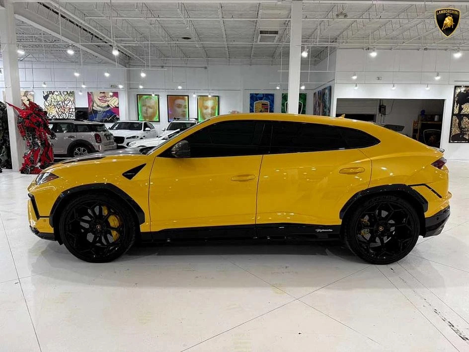 2024 Lamborghini Urus Performante - Image 22 of 31