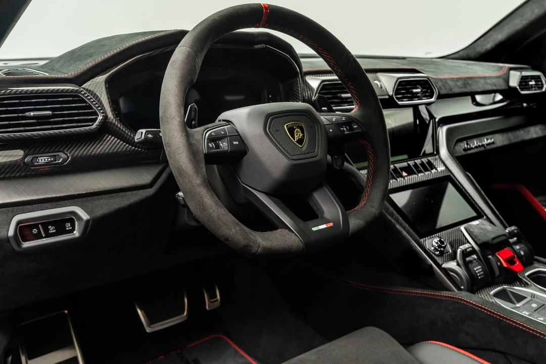 2024 Lamborghini Urus Performante - Image 13 of 21