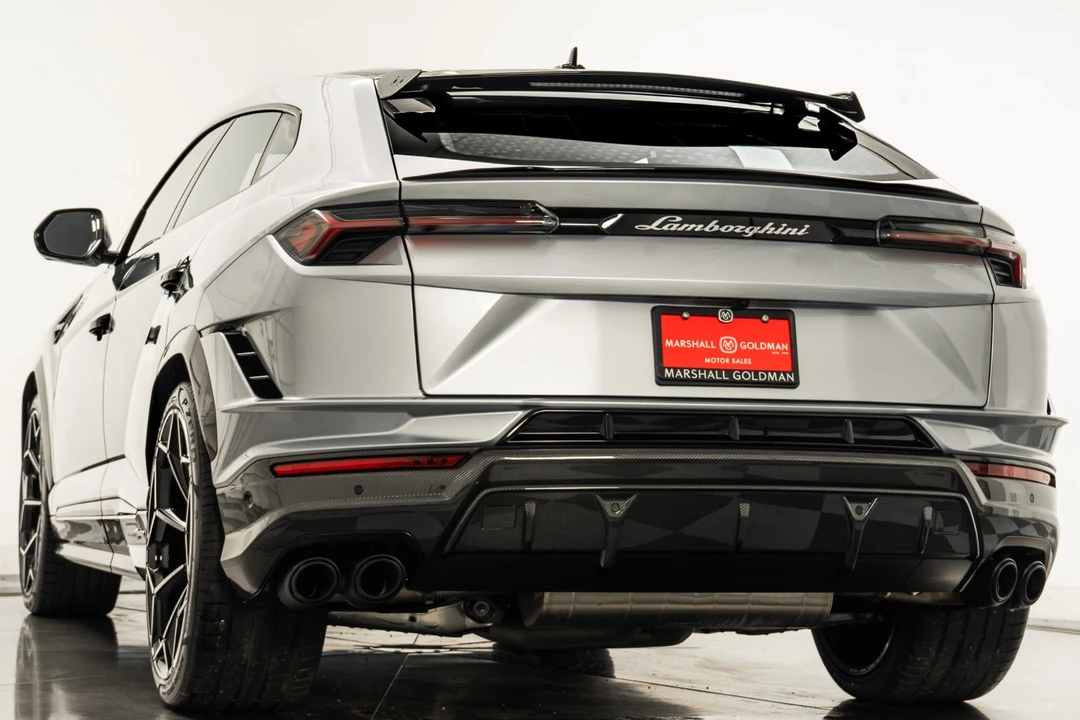 2024 Lamborghini Urus Performante - Image 7 of 21