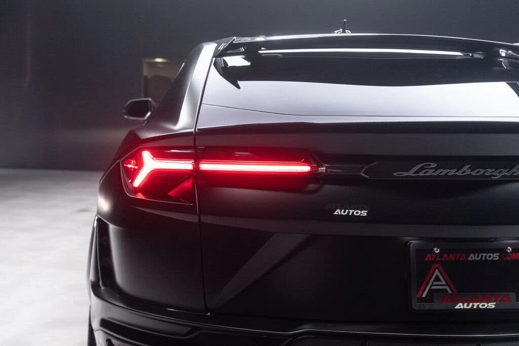 2024 Lamborghini Urus Performante - Image 22 of 31
