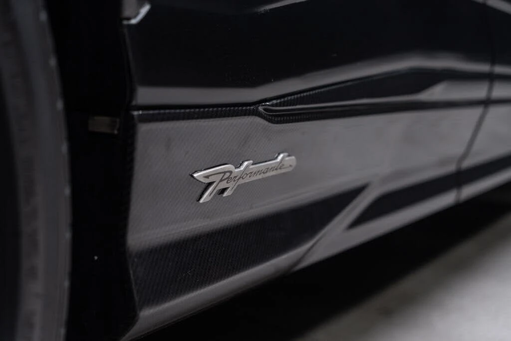2024 Lamborghini Urus Performante - Image 15 of 31