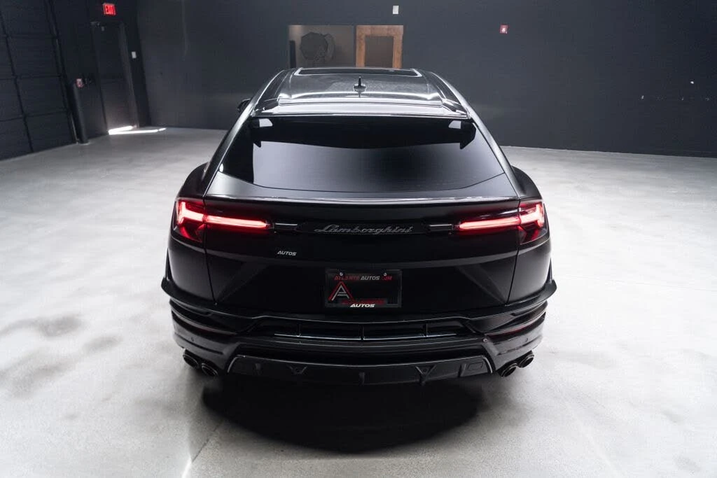 2024 Lamborghini Urus Performante - Image 18 of 31