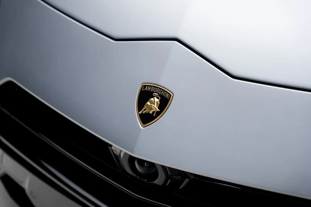 2024 Lamborghini Urus Performante - Image 13 of 31