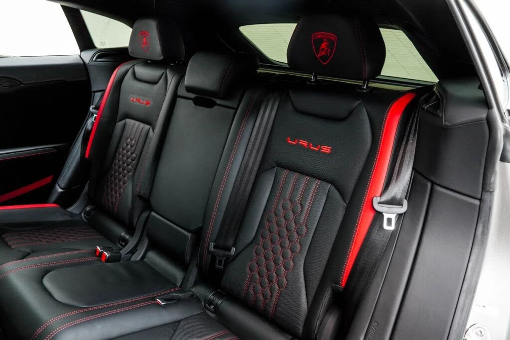 2024 Lamborghini Urus Performante - Image 17 of 31