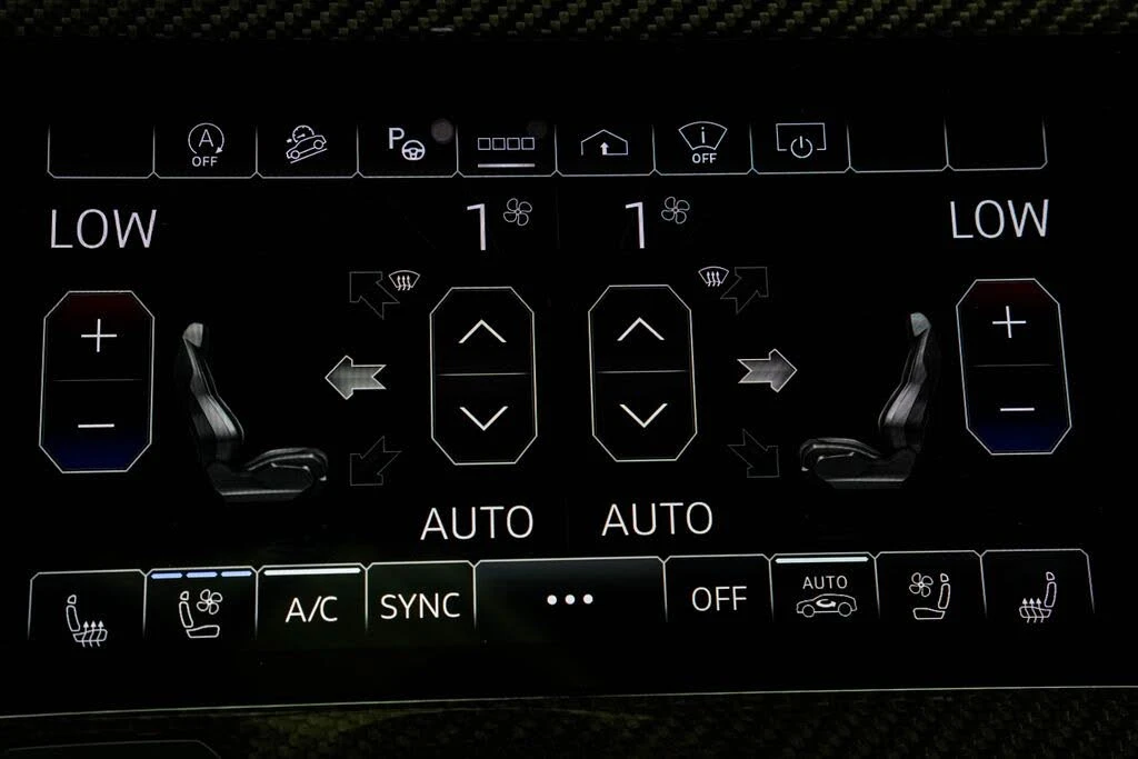 2024 Lamborghini Urus Performante - Image 26 of 31