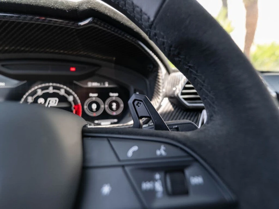 2024 Lamborghini Urus Performante - Image 13 of 31