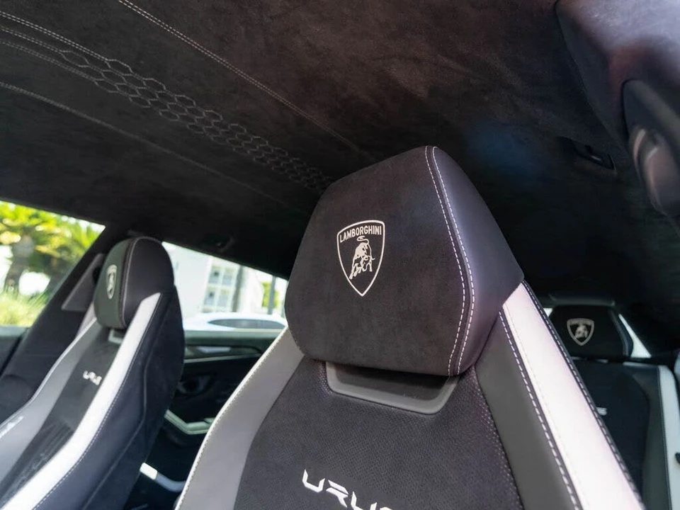 2024 Lamborghini Urus Performante - Image 19 of 31