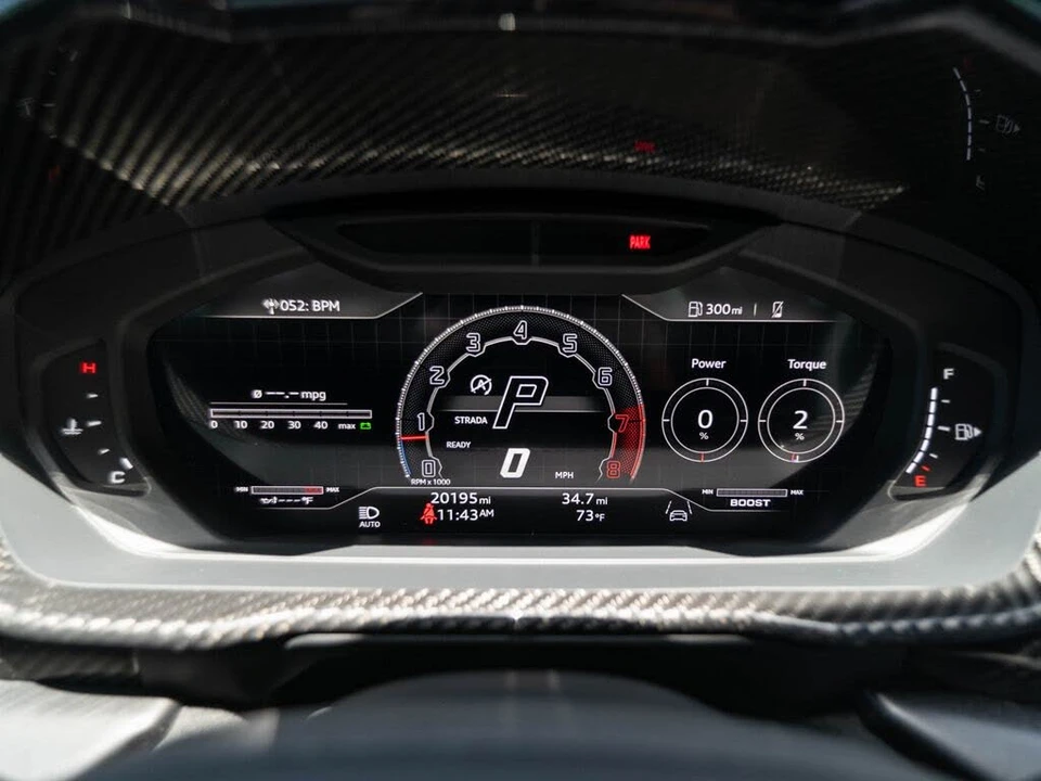 2024 Lamborghini Urus Performante - Image 10 of 31