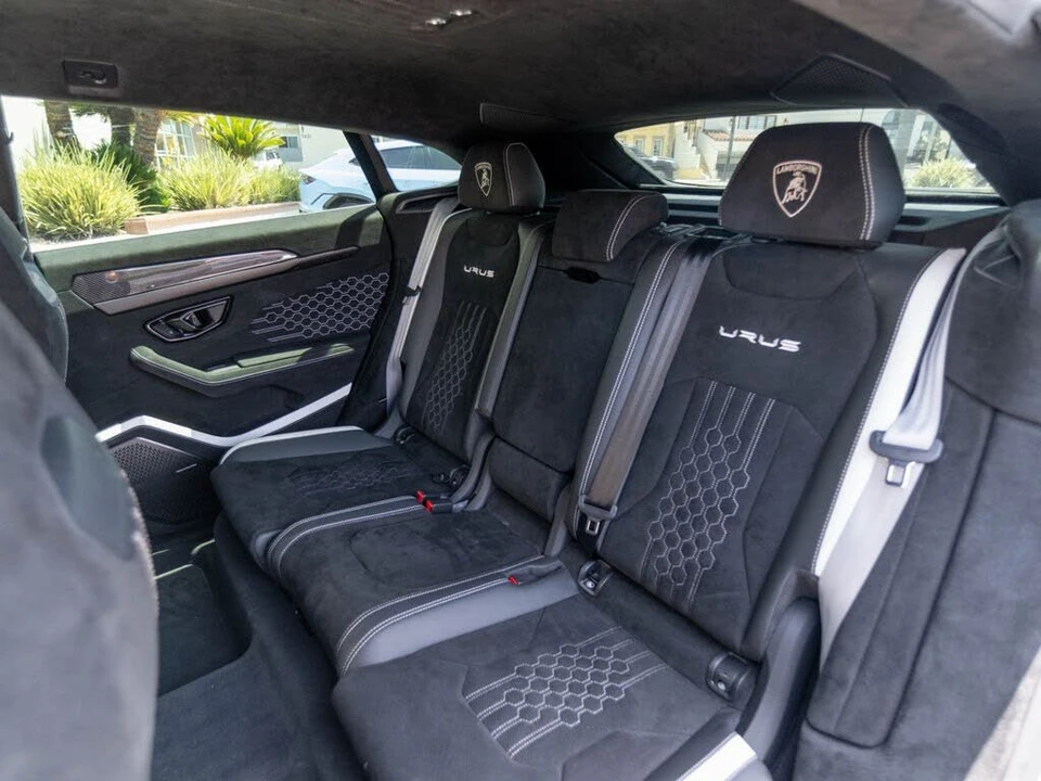 2024 Lamborghini Urus Performante - Image 6 of 31