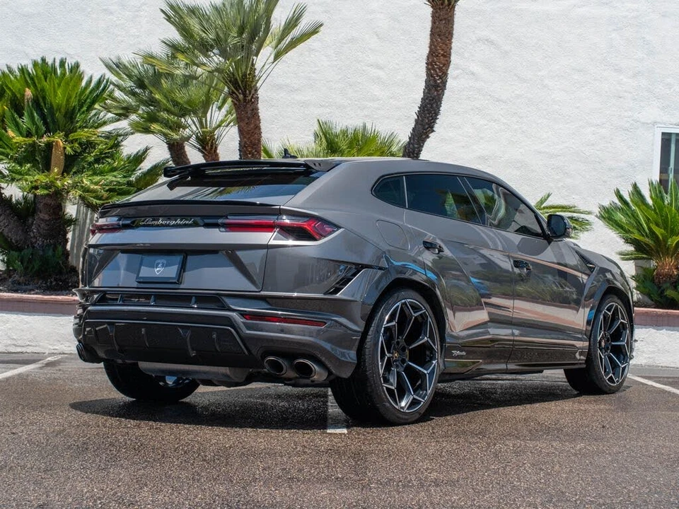 2024 Lamborghini Urus Performante - Image 3 of 31