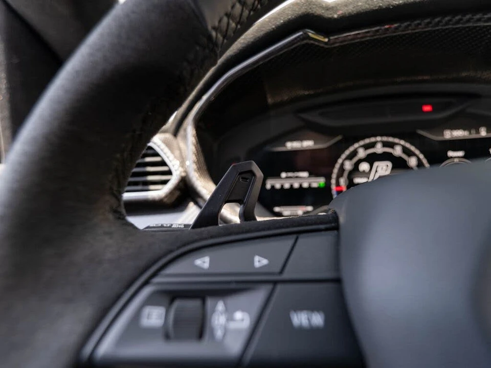 2024 Lamborghini Urus Performante - Image 14 of 31