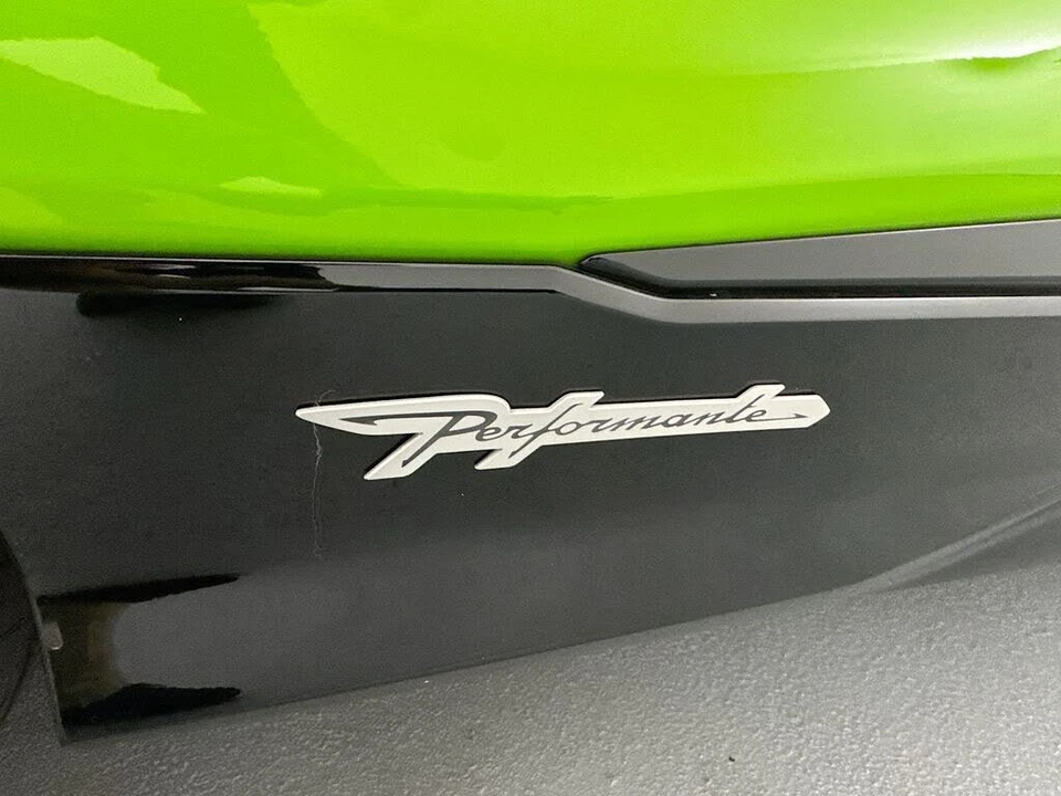 2024 Lamborghini Urus Performante - Image 29 of 31