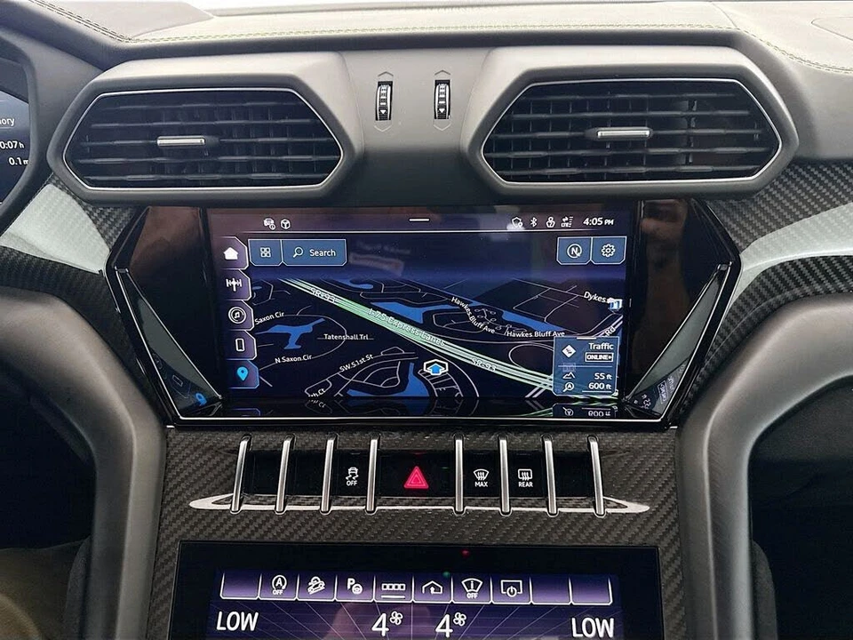 2024 Lamborghini Urus Performante - Image 12 of 31