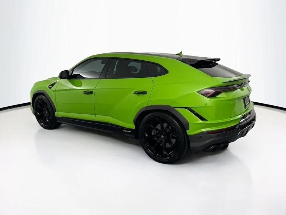 2024 Lamborghini Urus Performante - Image 7 of 31