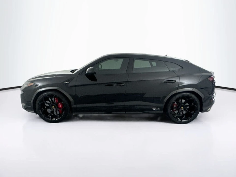 2024 Lamborghini Urus Performante - Image 8 of 31