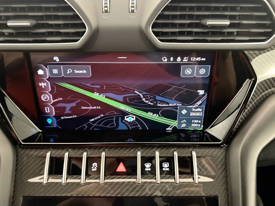 2024 Lamborghini Urus Performante - Image 13 of 31