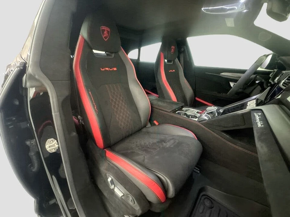 2024 Lamborghini Urus Performante - Image 31 of 31