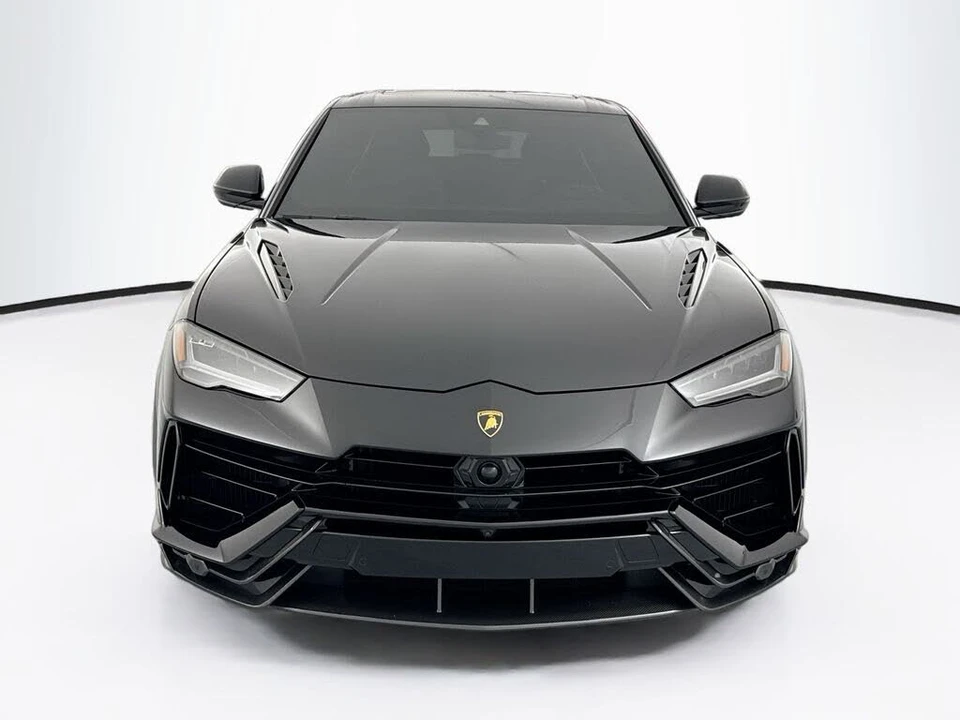 2024 Lamborghini Urus Performante - Image 2 of 31