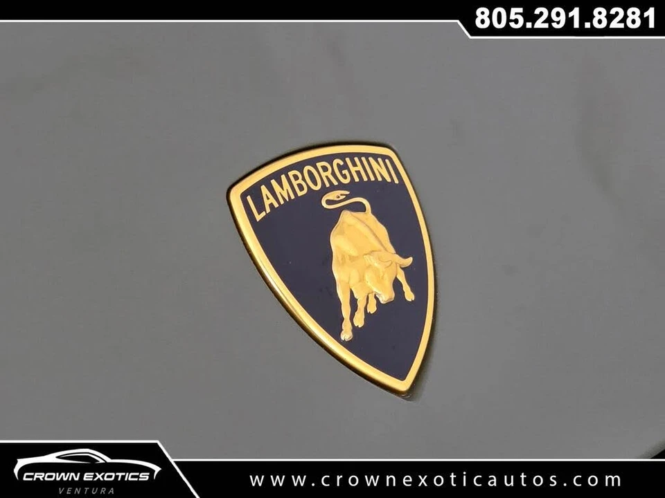2024 Lamborghini Urus Performante - Image 10 of 31